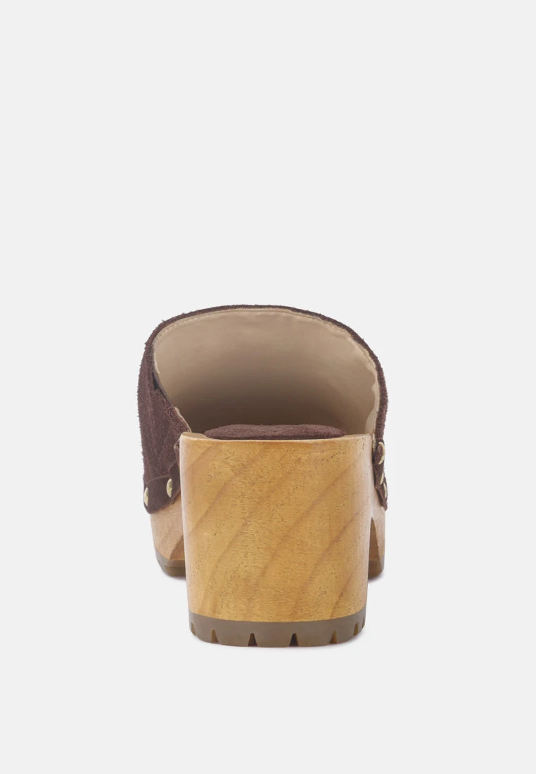 CEDRUS Fine Suede Studded Clogs Mules In Brown - Image 5