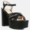 De-vil Crisscross Straps Block Heel Sandals In Black