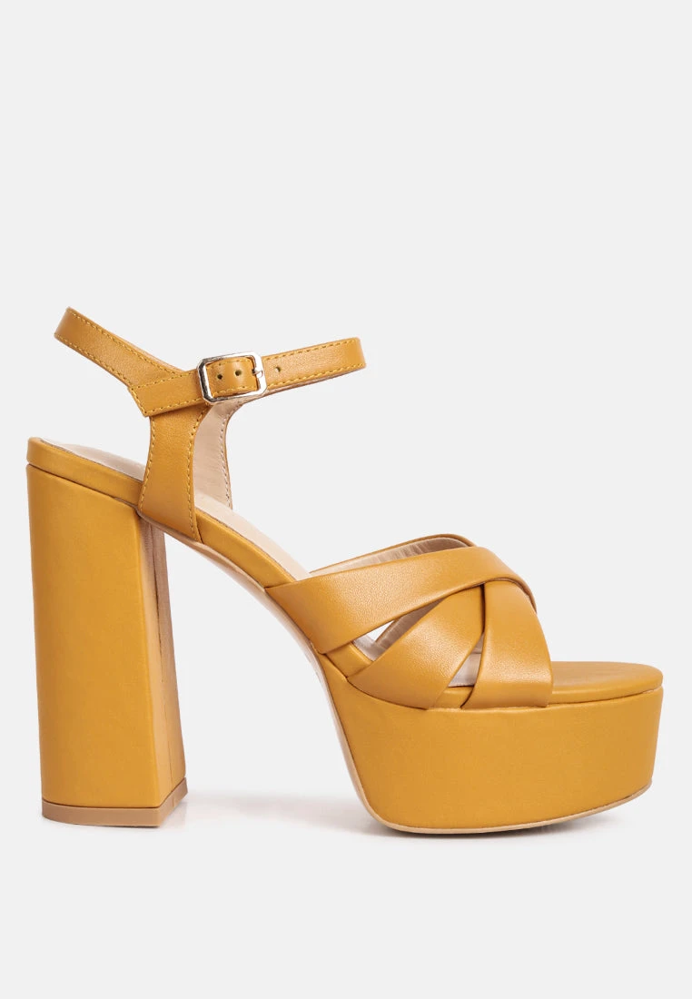 De-vil Crisscross Straps Block Heel Sandals In Tan - Image 2